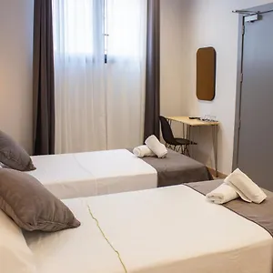 B4r Self Check In Guest house