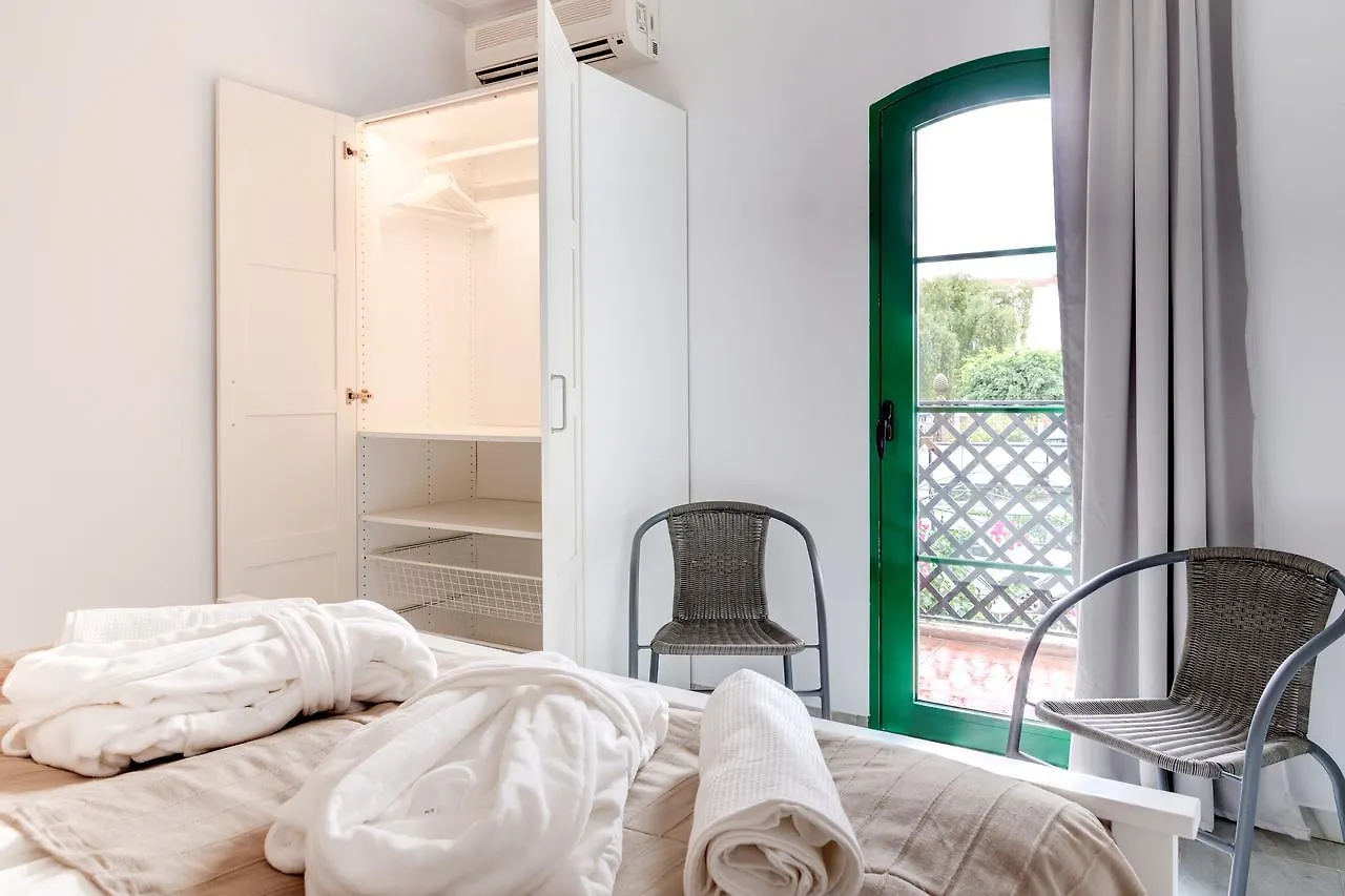 Hostal Alegre Nerja 2*,  Espagne